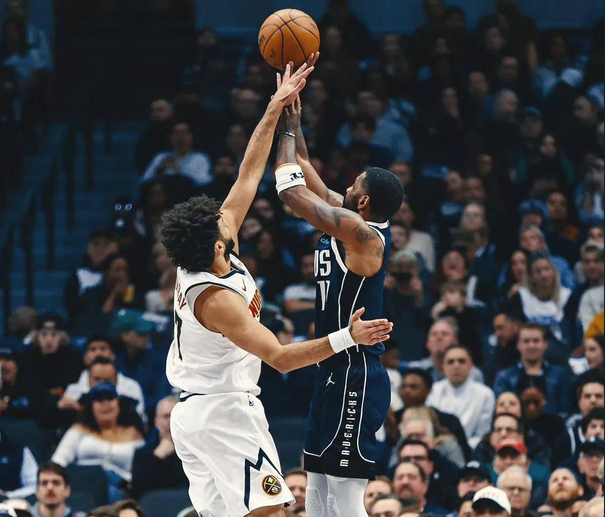 穆雷重返赛场,重要助攻首场状态出色,独行侠观众沸腾! 穆雷重返赛场,重要助攻首场状态出色,独行侠观众沸腾!