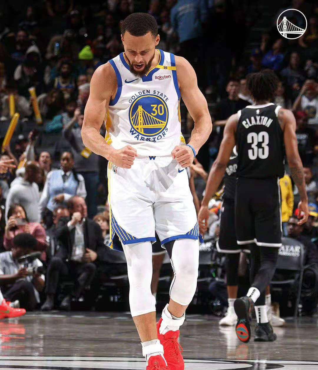 重要助攻首场状态出色，篮网观众沸腾！，巴特勒重返赛场赛场气氛高涨的简单介绍